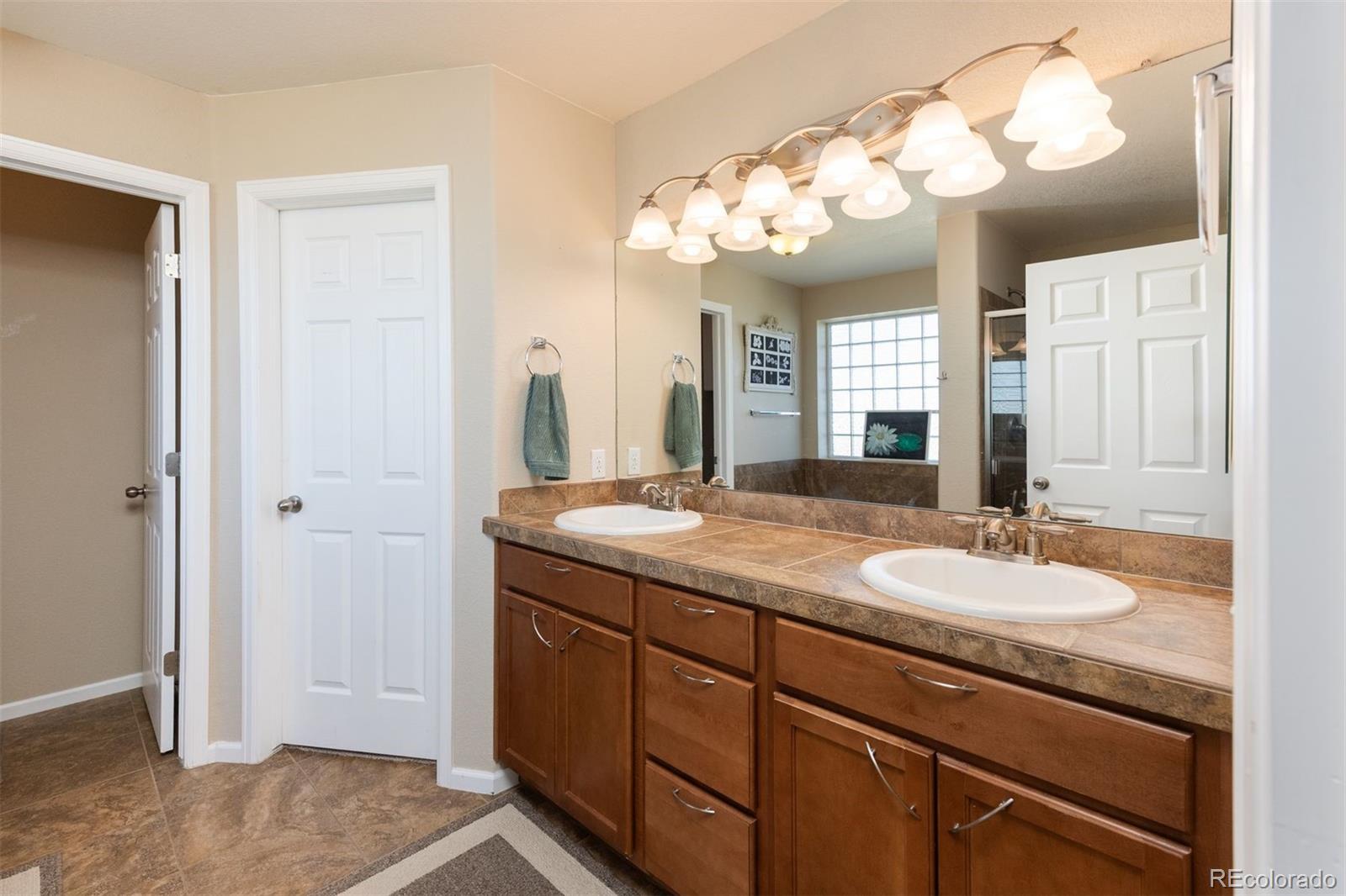 MLS Image #28 for 3661 s perth circle,aurora, Colorado