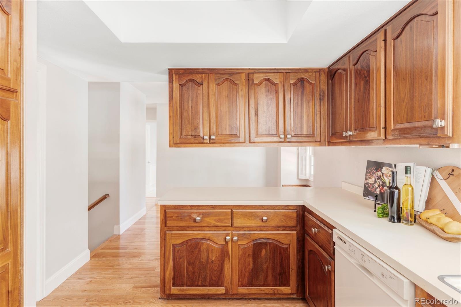 MLS Image #10 for 4530 s verbena street,denver, Colorado