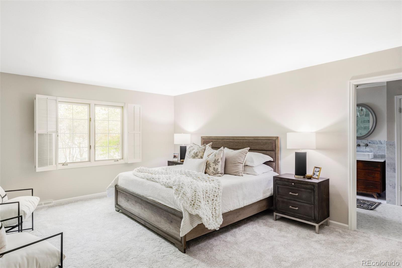 MLS Image #13 for 4530 s verbena street,denver, Colorado