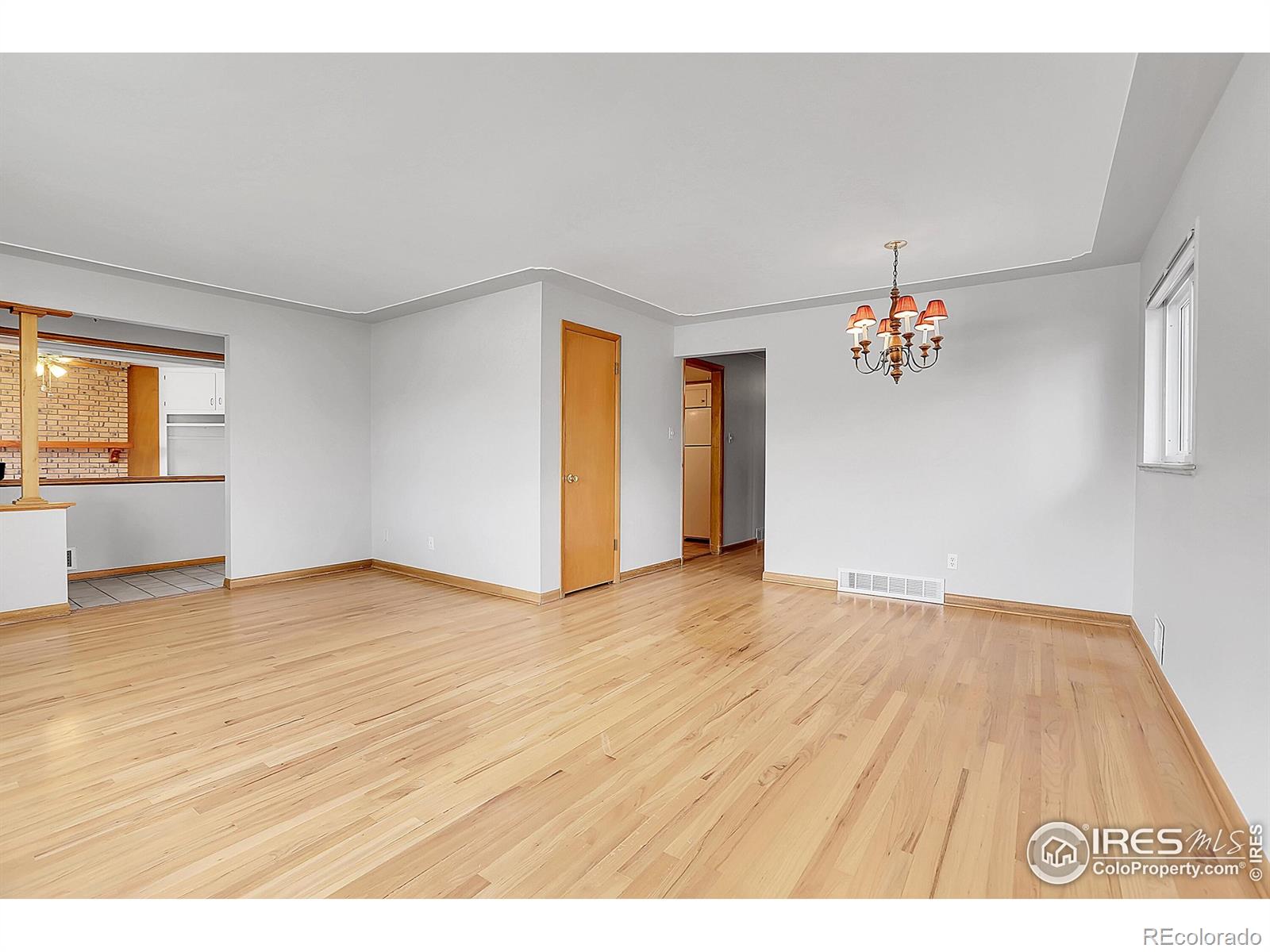 MLS Image #5 for 375  kohl street,broomfield, Colorado