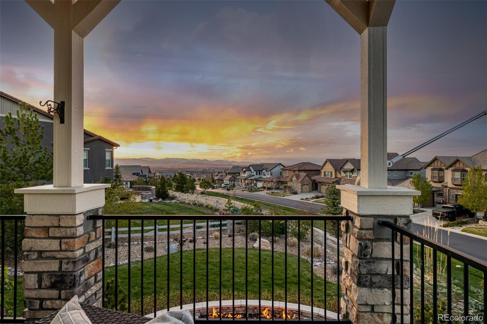 MLS Image #1 for 10698  mountaingate court,littleton, Colorado