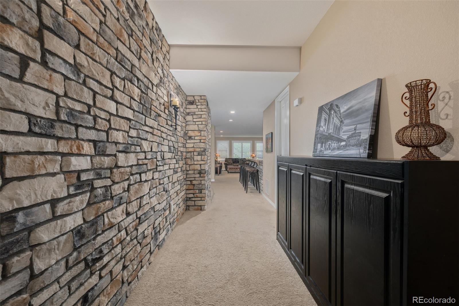MLS Image #23 for 10698  mountaingate court,littleton, Colorado