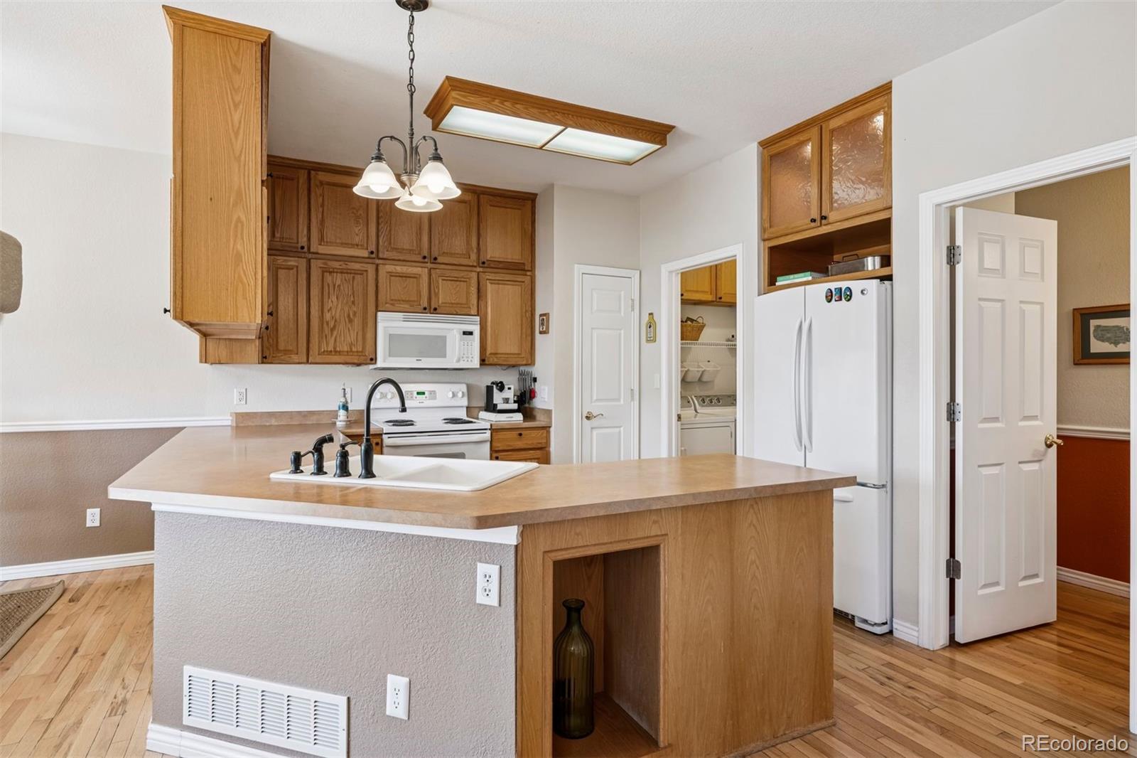 MLS Image #15 for 6024 w colorado lane,lakewood, Colorado