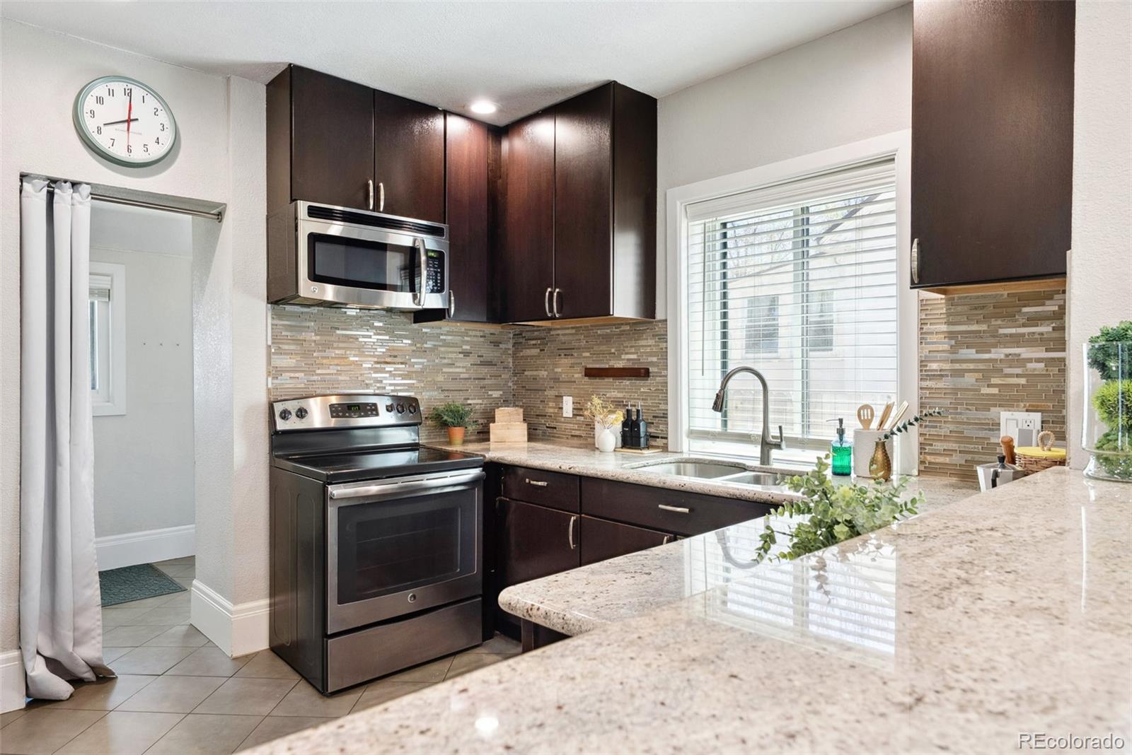 MLS Image #13 for 1484  cherry street,denver, Colorado