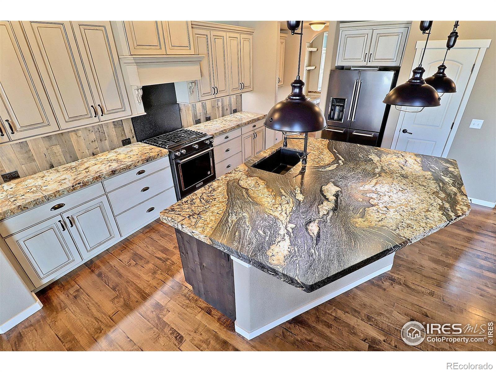 MLS Image #8 for 1383  cimarron circle,eaton, Colorado