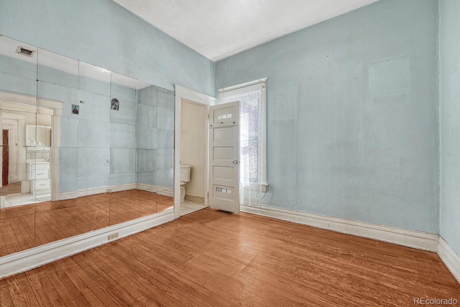 MLS Image #23 for 2421 w 38th avenue,denver, Colorado