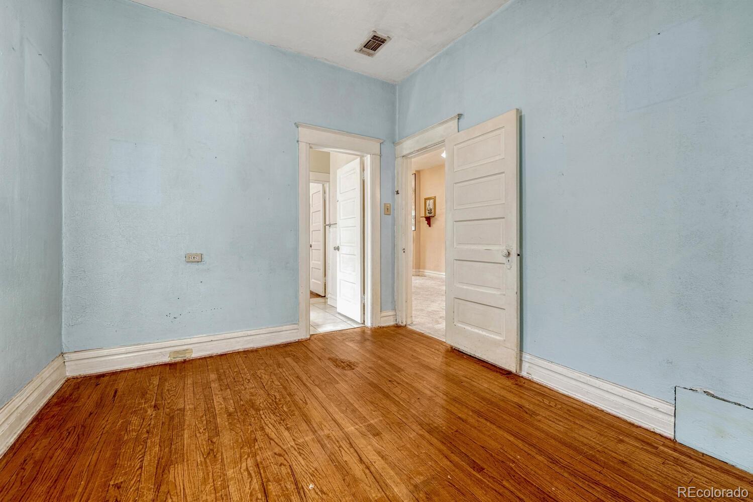 MLS Image #24 for 2421 w 38th avenue,denver, Colorado