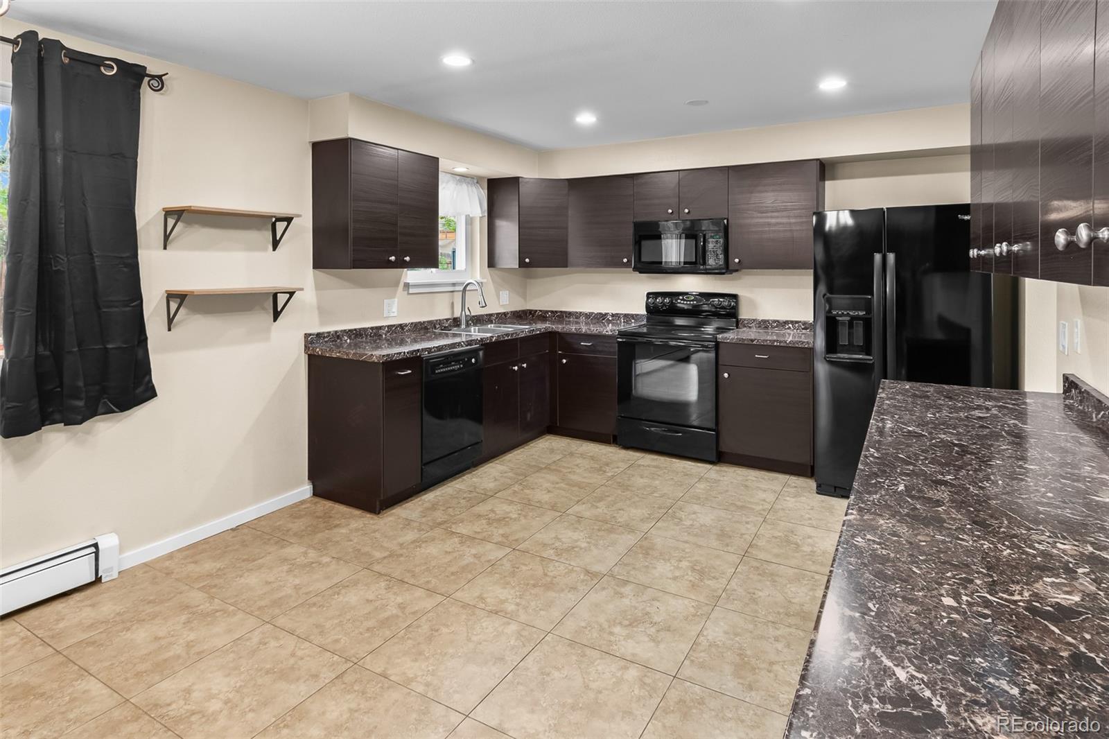 MLS Image #7 for 8487 w 62nd place,arvada, Colorado