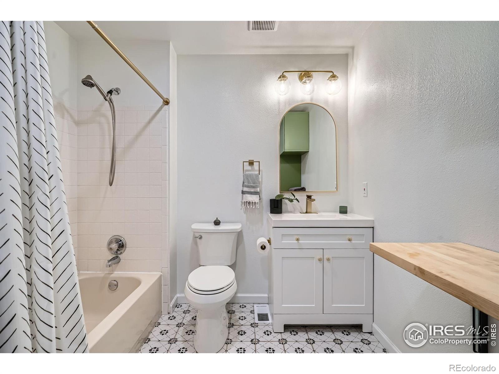 MLS Image #22 for 348  eisenhower drive,louisville, Colorado