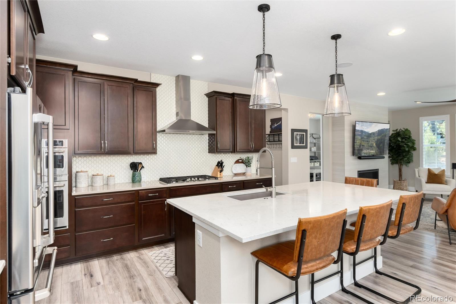 MLS Image #10 for 6643  barnstead drive,castle pines, Colorado