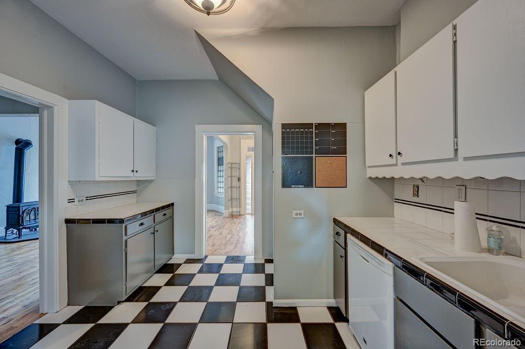 MLS Image #12 for 239  e street,salida, Colorado