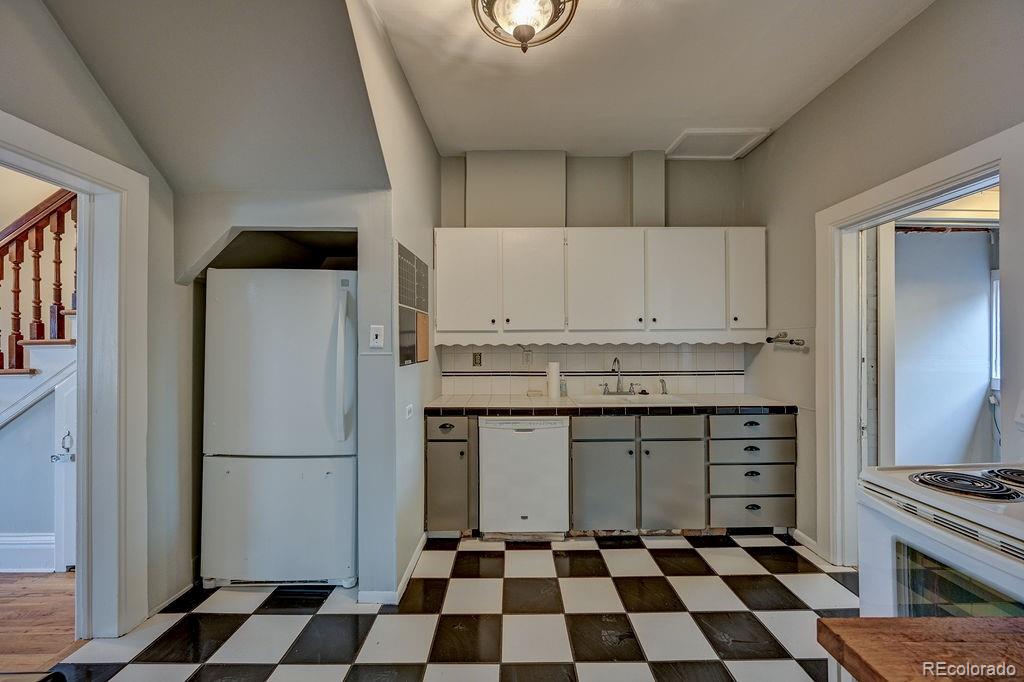 MLS Image #9 for 239  e street,salida, Colorado