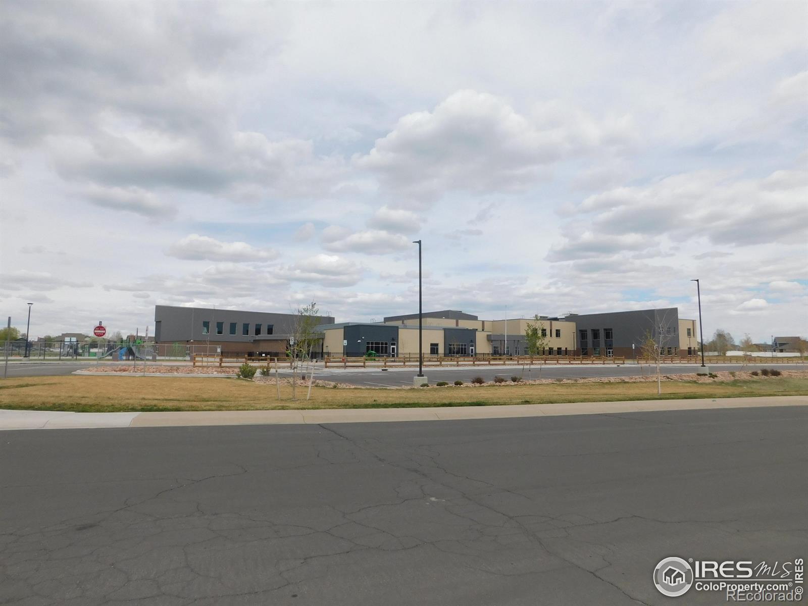 MLS Image #35 for 548  dakota way,windsor, Colorado
