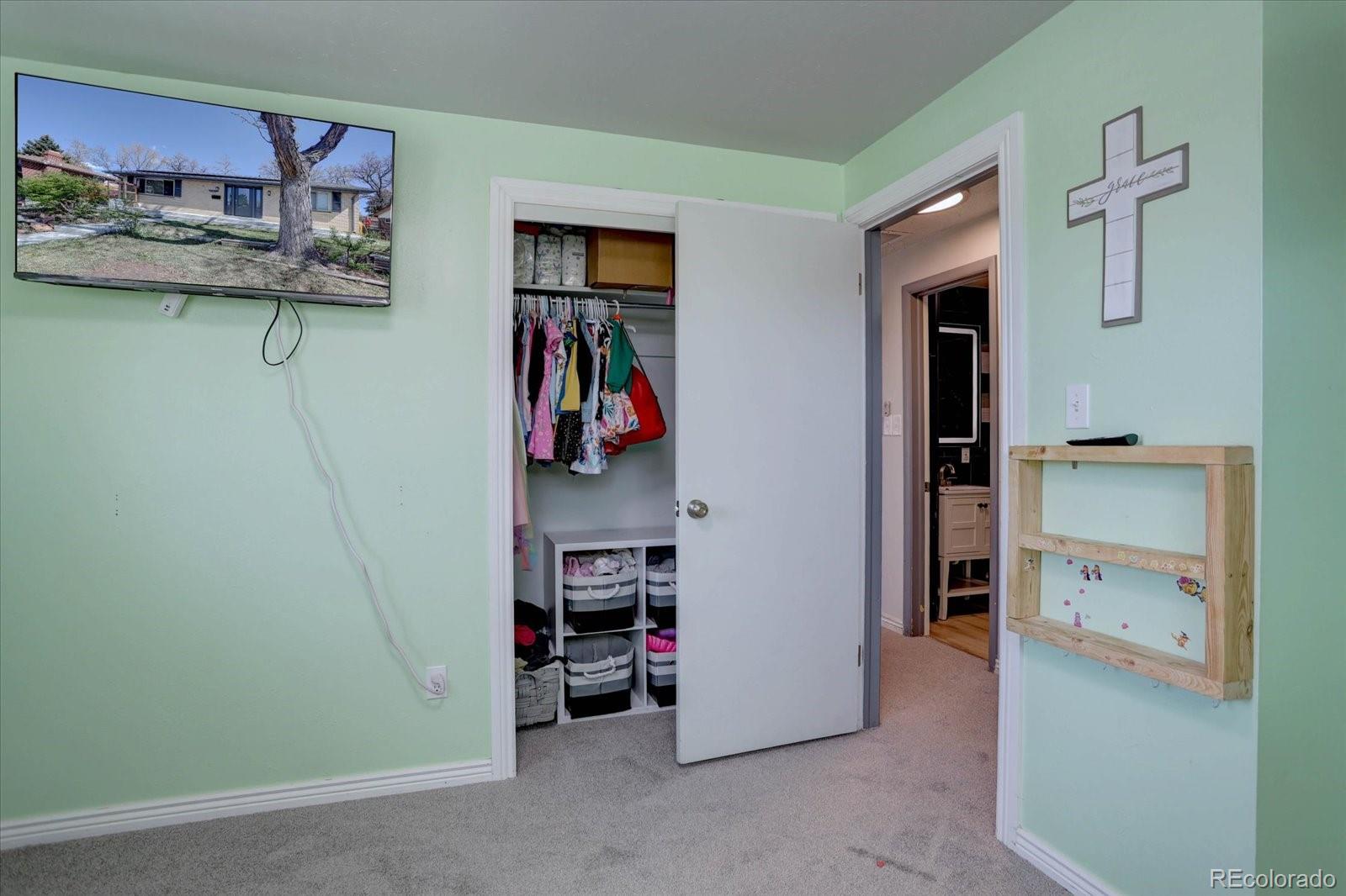 MLS Image #13 for 1641  orchard drive,denver, Colorado