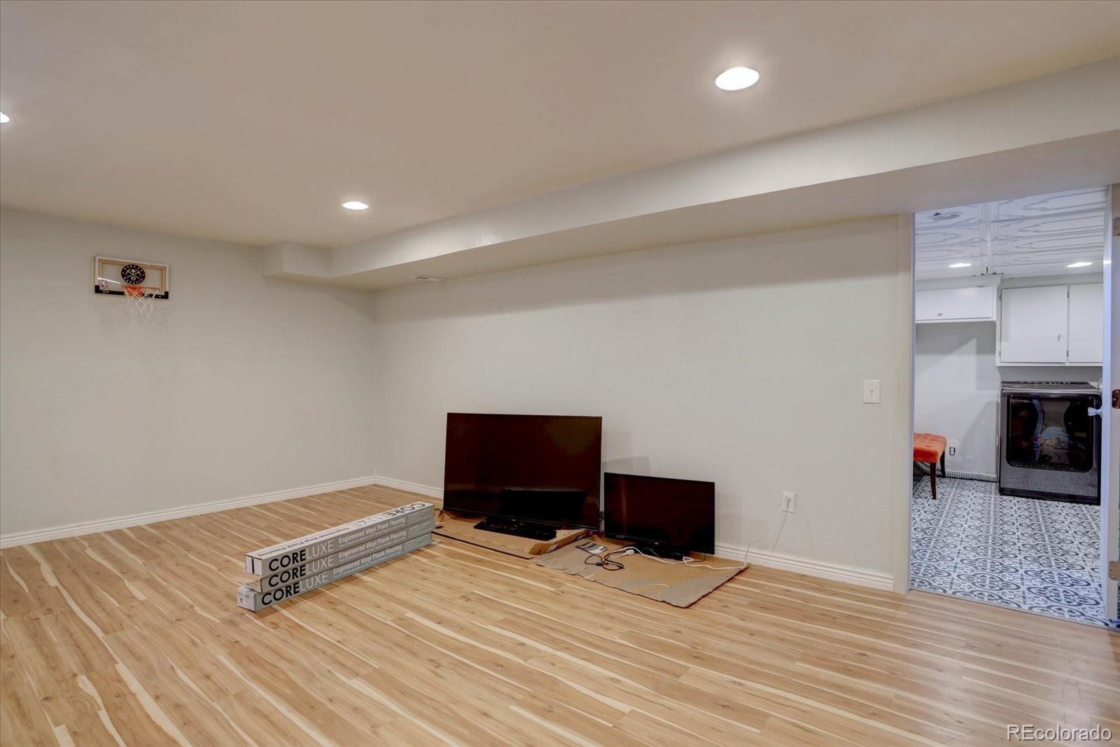 MLS Image #17 for 1641  orchard drive,denver, Colorado