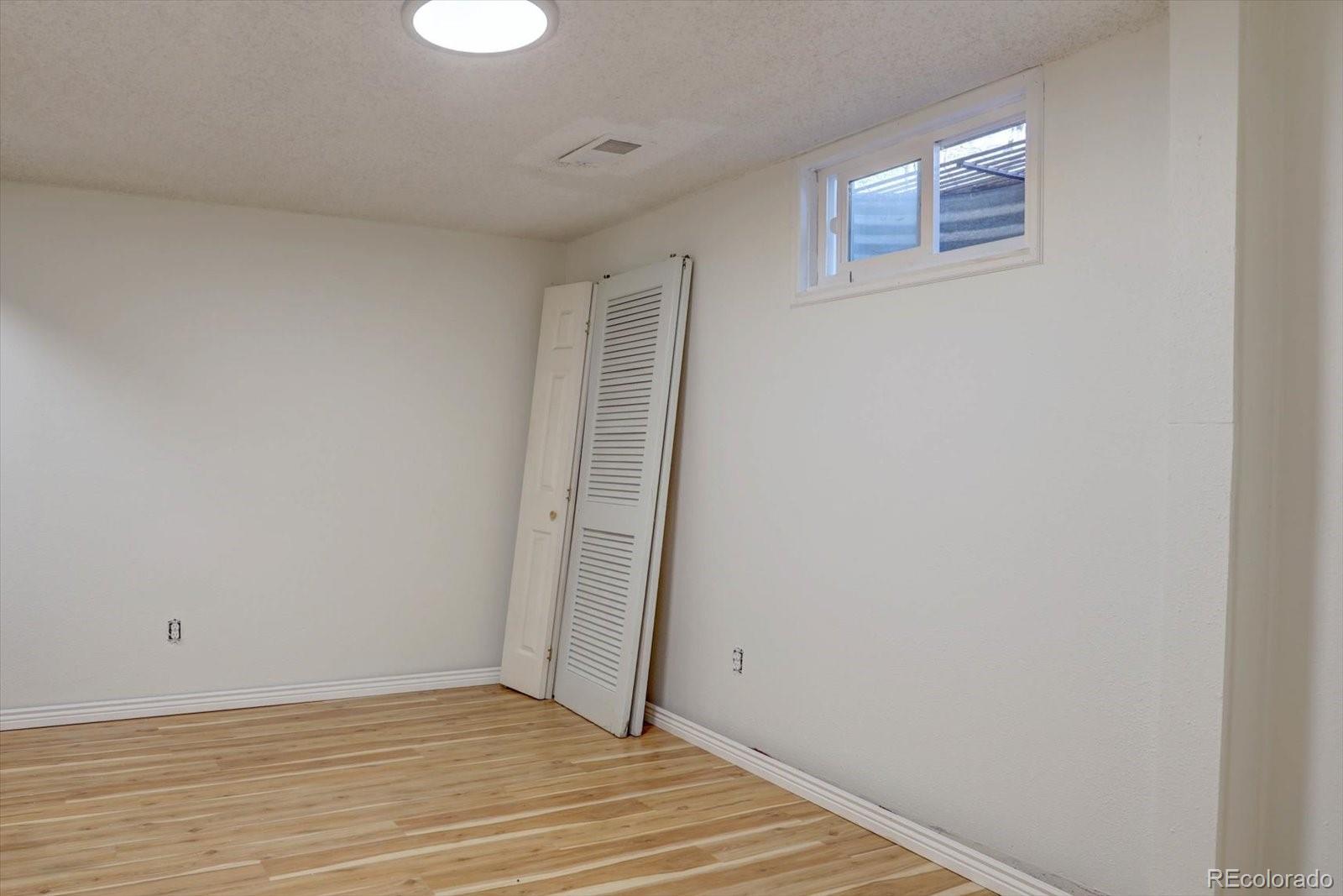 MLS Image #18 for 1641  orchard drive,denver, Colorado