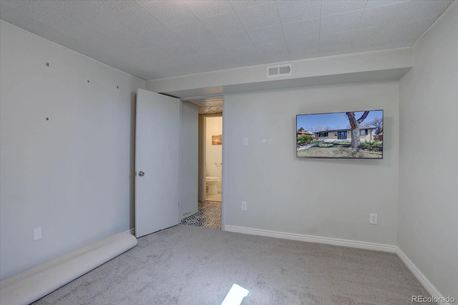 MLS Image #21 for 1641  orchard drive,denver, Colorado