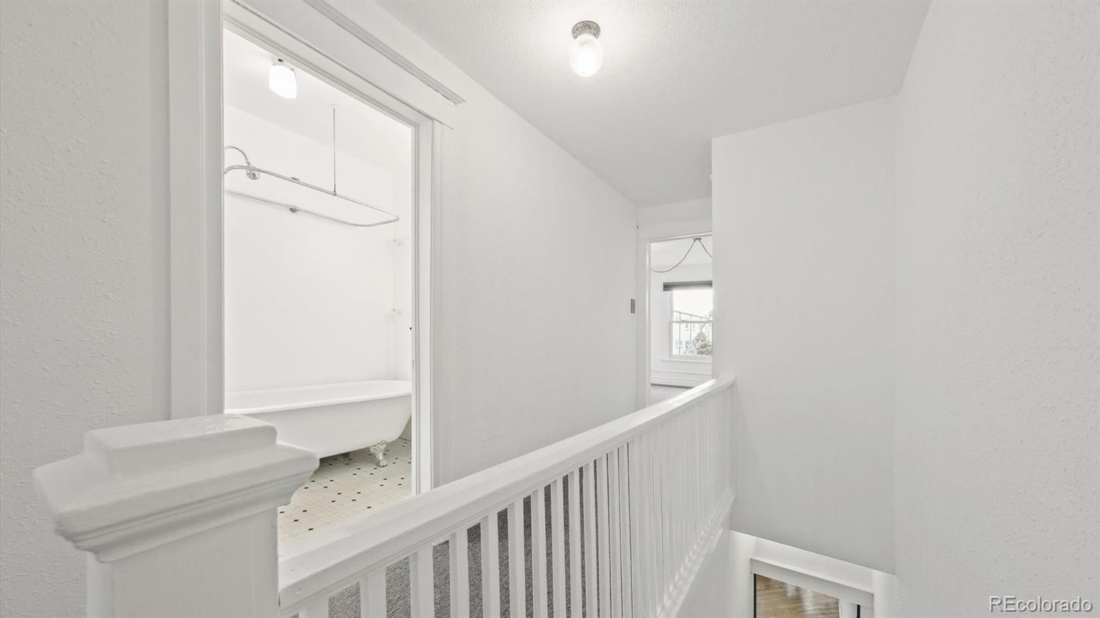 MLS Image #15 for 553 n logan street,denver, Colorado