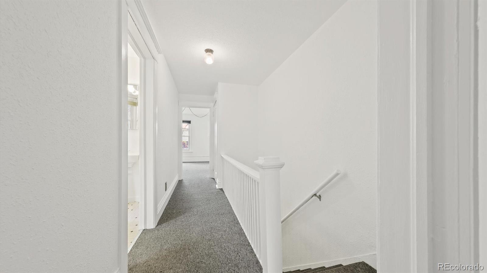 MLS Image #16 for 553 n logan street,denver, Colorado