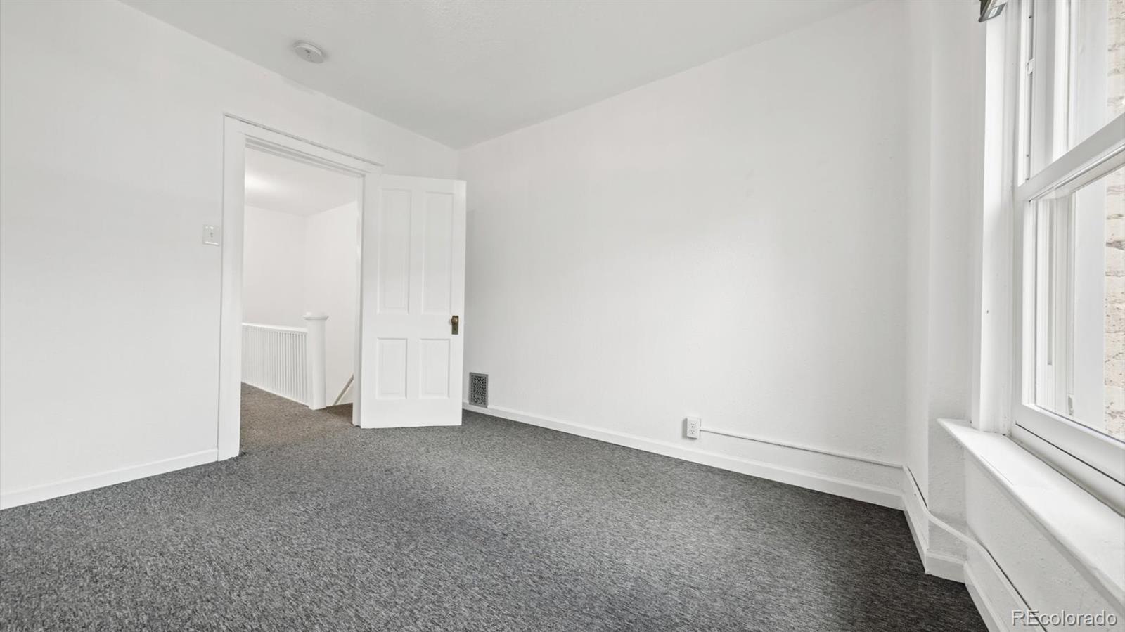 MLS Image #21 for 553 n logan street,denver, Colorado