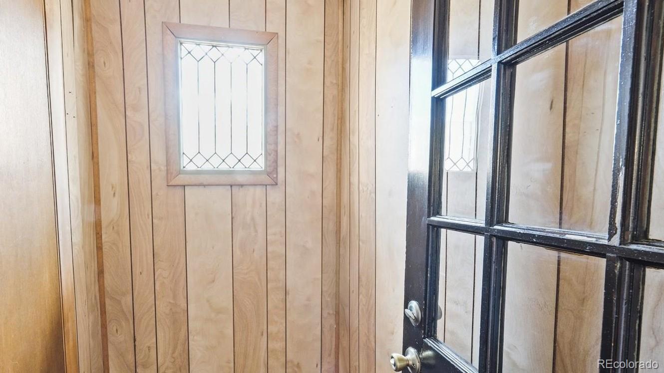 MLS Image #3 for 553 n logan street,denver, Colorado