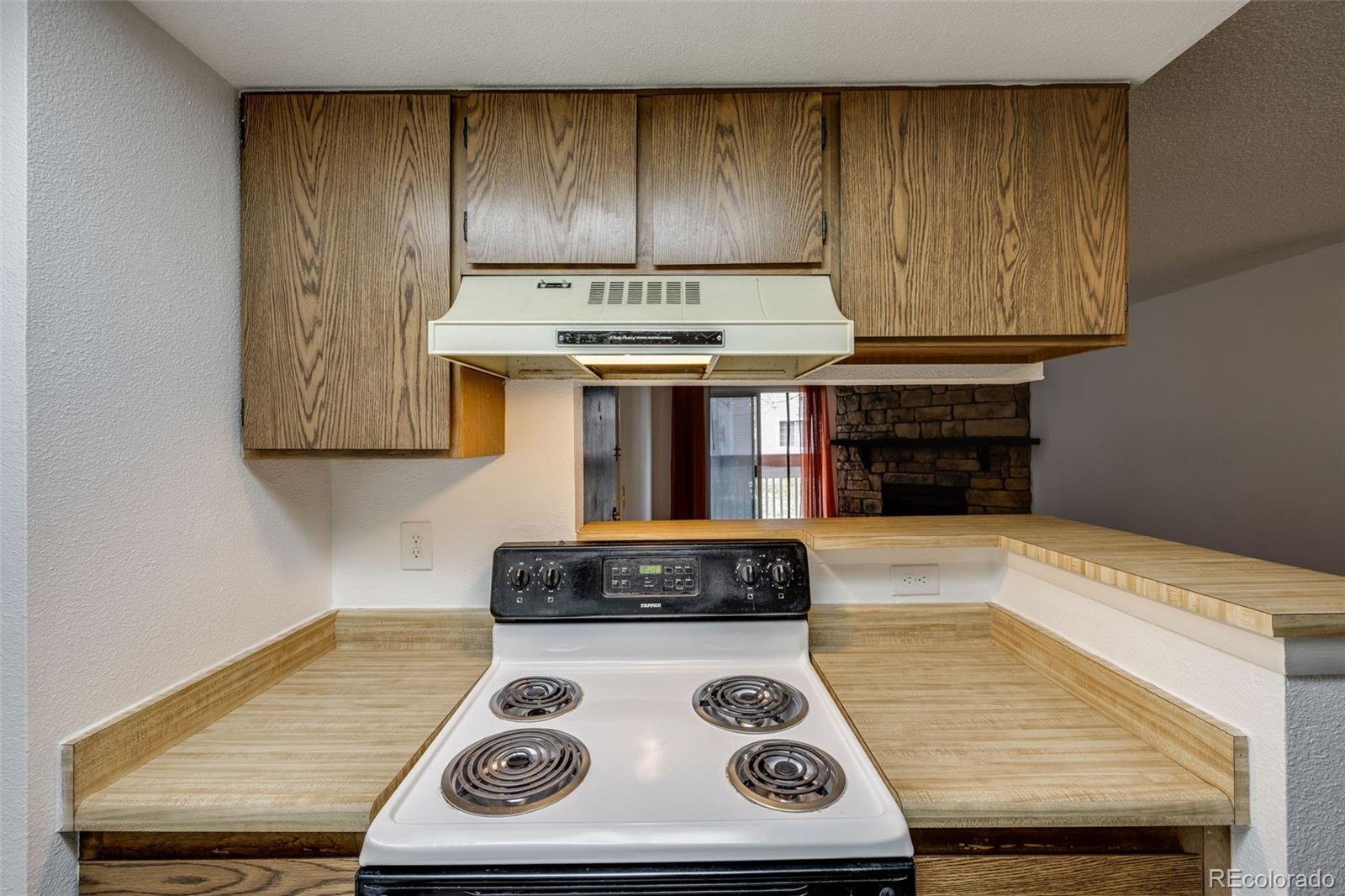 MLS Image #13 for 14192 e colorado drive,aurora, Colorado