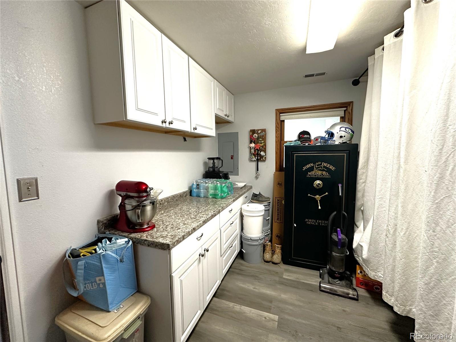 MLS Image #29 for 495  e avenue,limon, Colorado