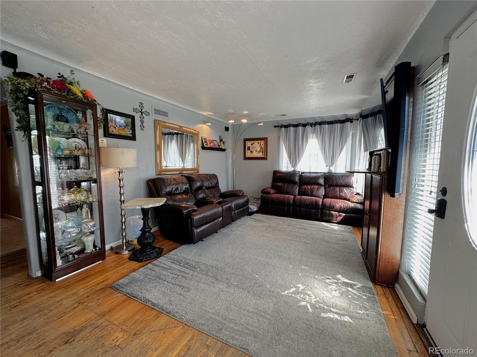 MLS Image #2 for 329  6th street,hugo, Colorado