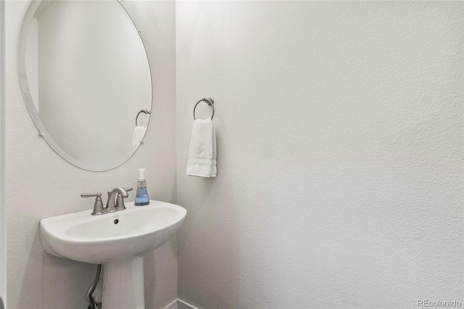 MLS Image #17 for 3529  xanthia court,denver, Colorado