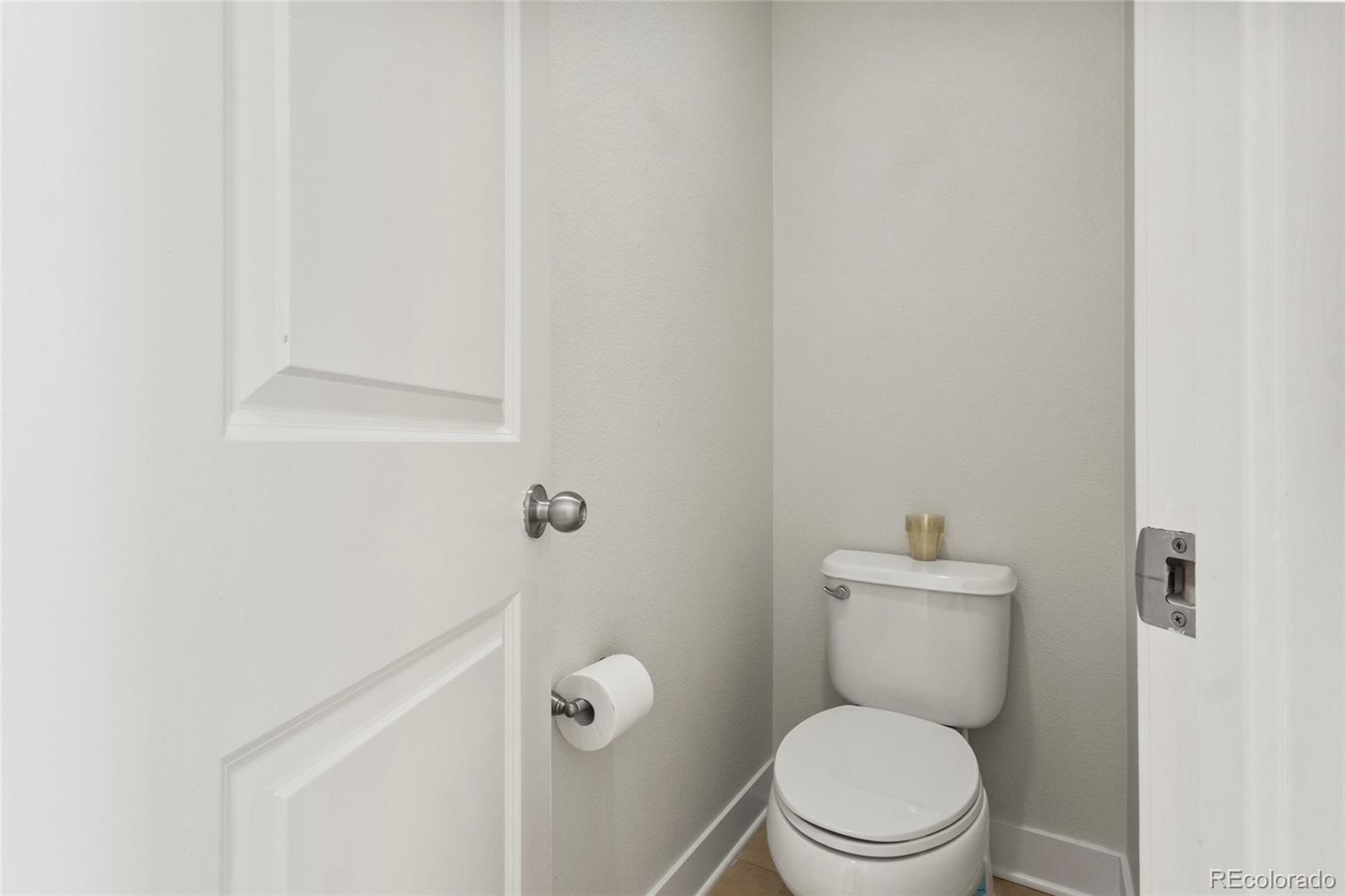 MLS Image #29 for 3529  xanthia court,denver, Colorado