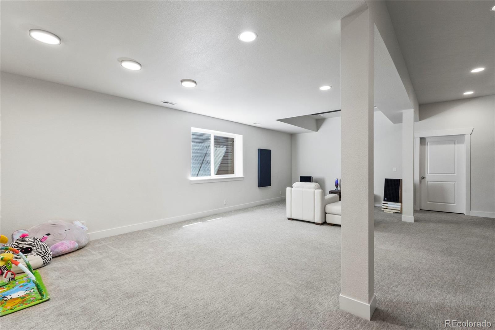 MLS Image #32 for 3529  xanthia court,denver, Colorado