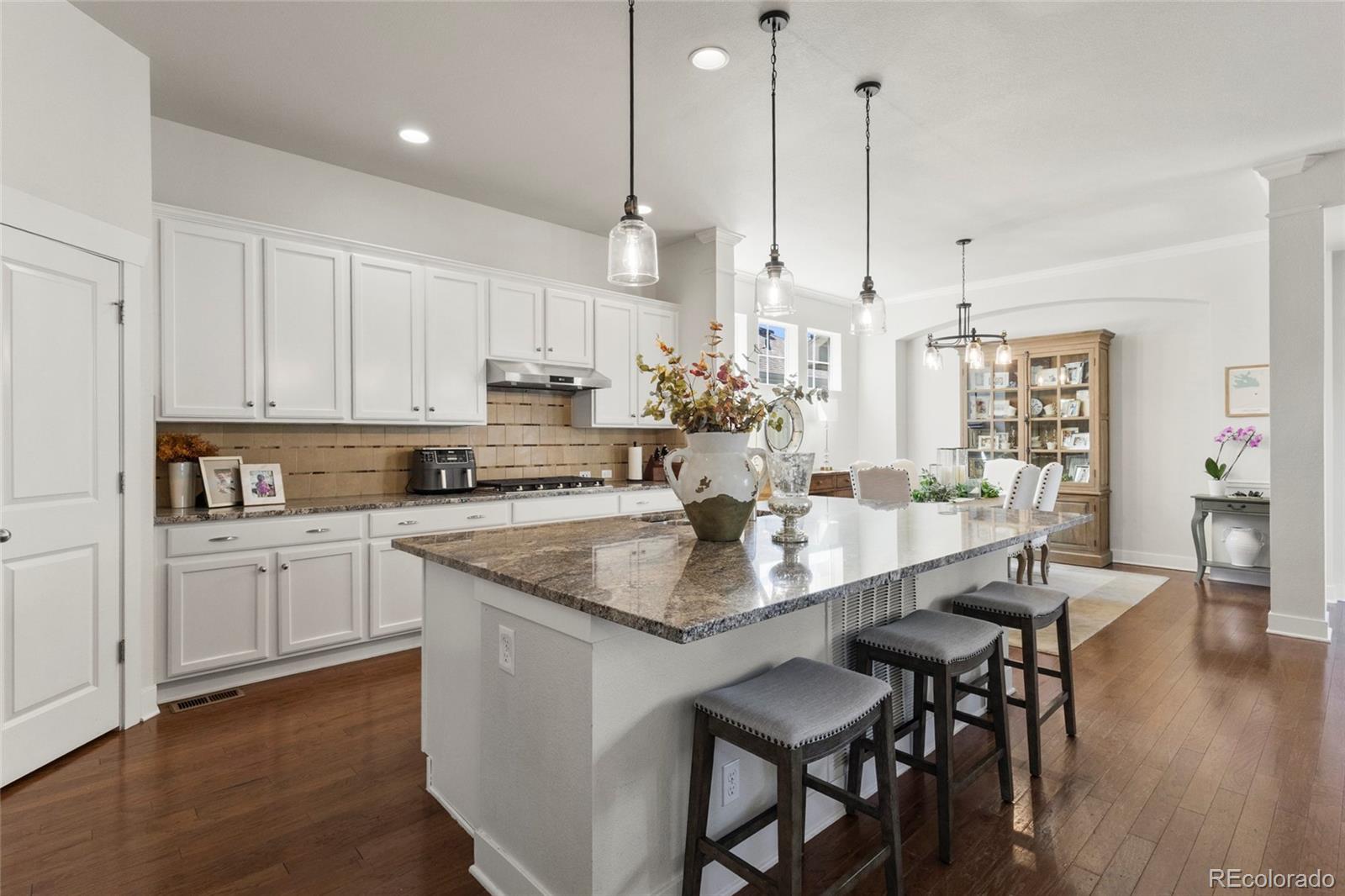 MLS Image #7 for 3529  xanthia court,denver, Colorado