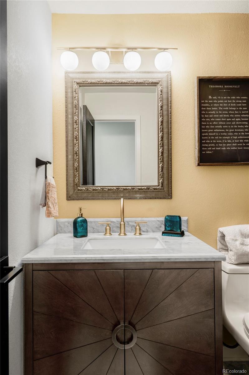 MLS Image #19 for 3130 s krameria street,denver, Colorado