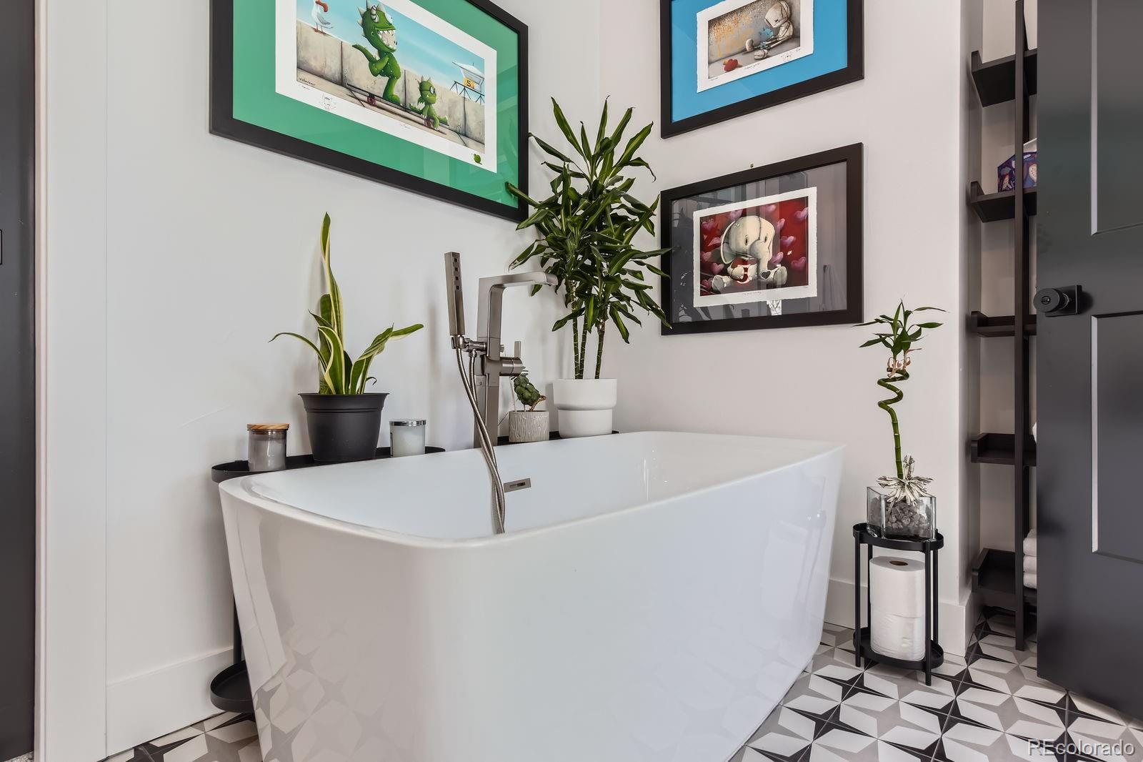 MLS Image #23 for 1655  wolff street,denver, Colorado