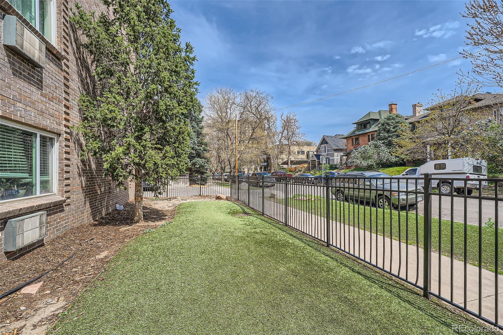 MLS Image #18 for 1045 n pennsylvania street,denver, Colorado