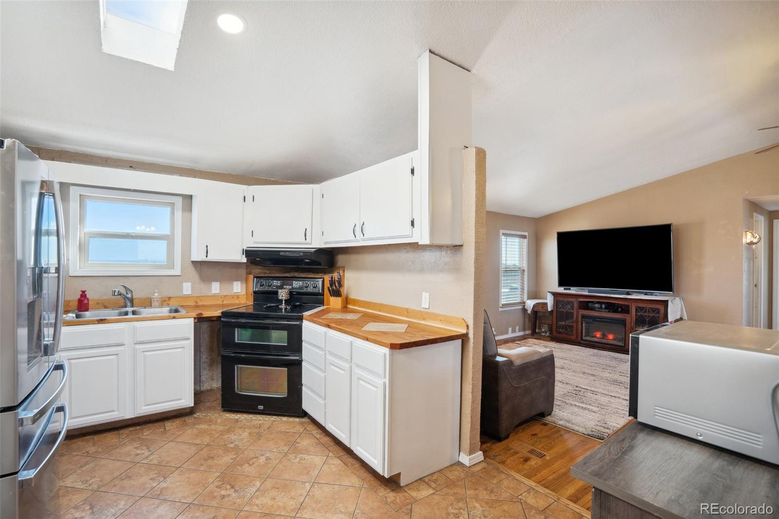 MLS Image #14 for 6670  indian village heights,fountain, Colorado