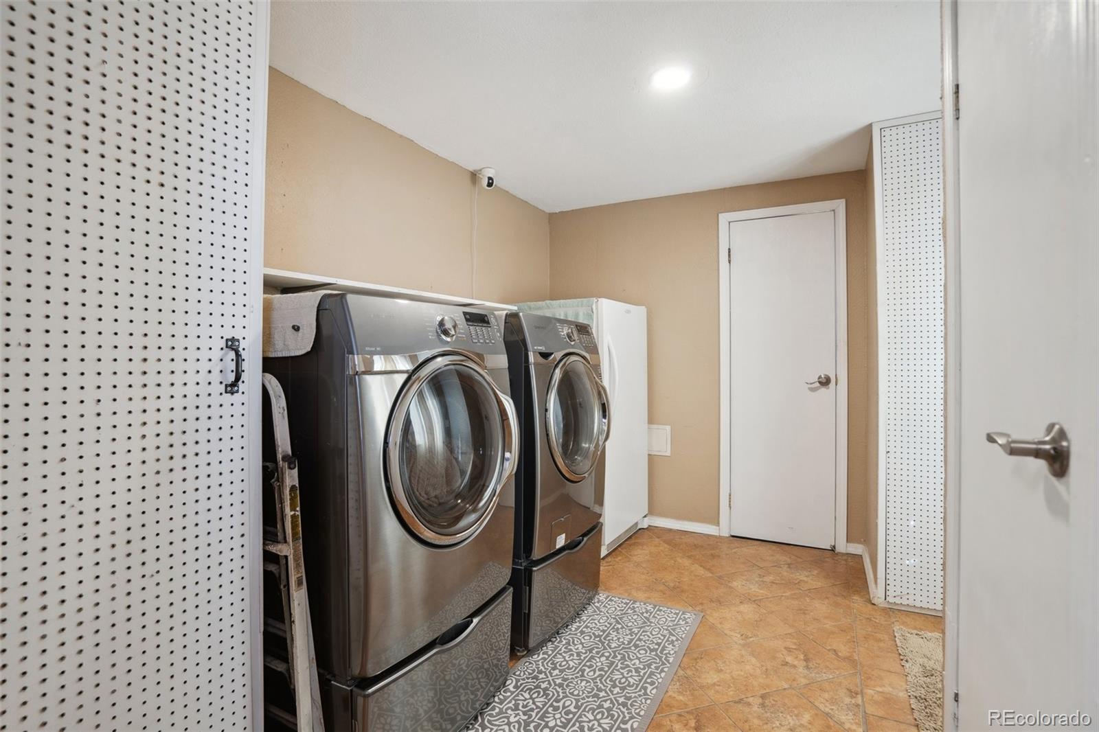 MLS Image #21 for 6670  indian village heights,fountain, Colorado