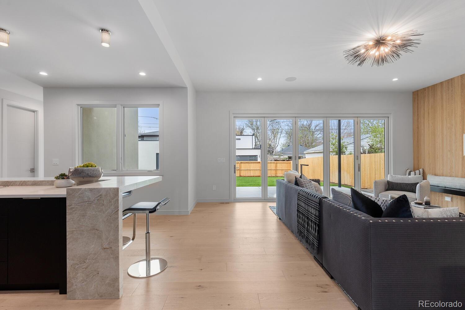 MLS Image #11 for 1127 s monroe street,denver, Colorado