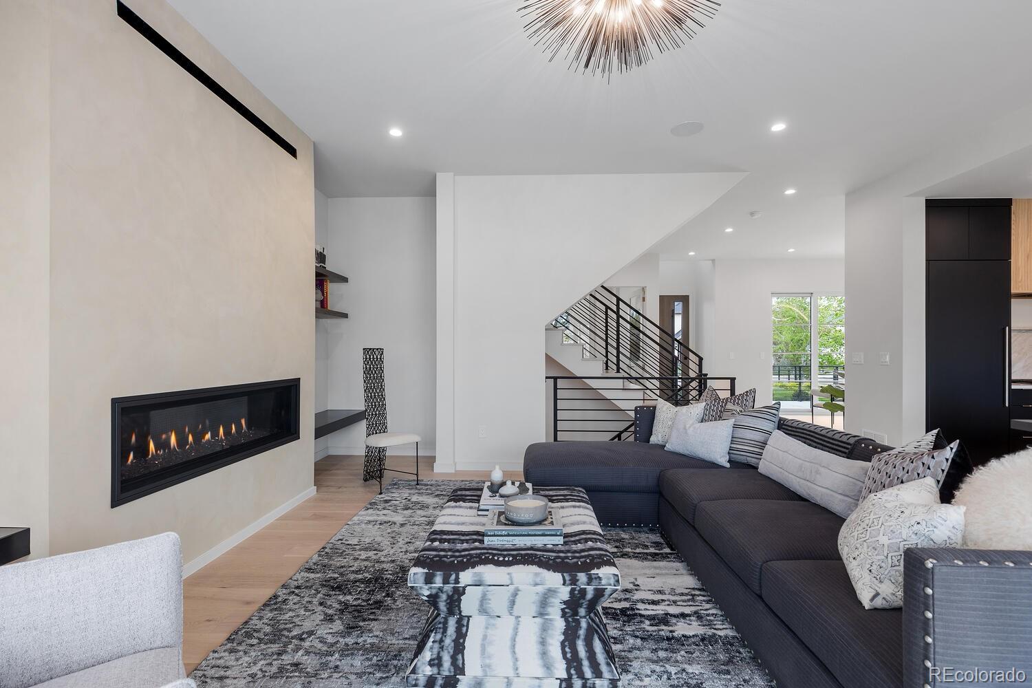MLS Image #14 for 1127 s monroe street,denver, Colorado