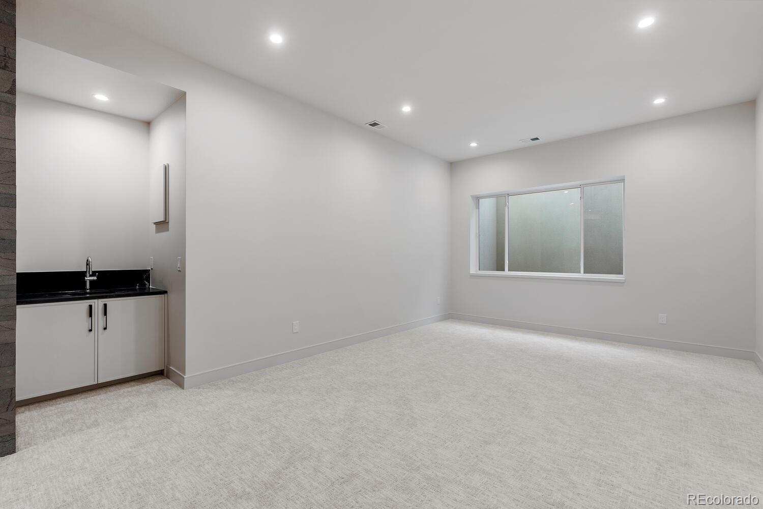 MLS Image #35 for 1127 s monroe street,denver, Colorado