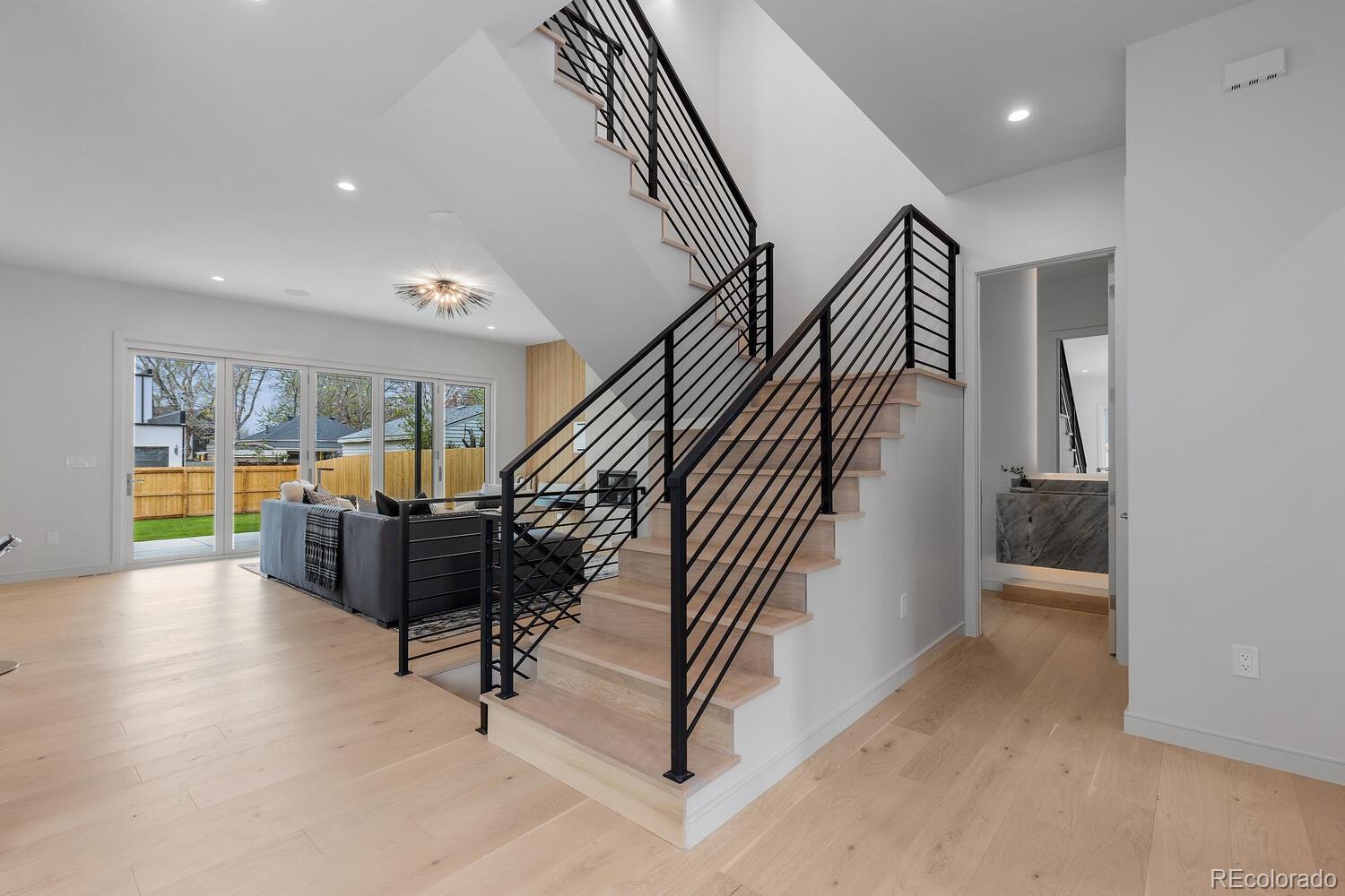 MLS Image #5 for 1127 s monroe street,denver, Colorado