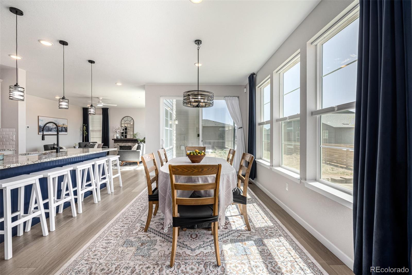 MLS Image #17 for 23652 e 40th avenue,aurora, Colorado