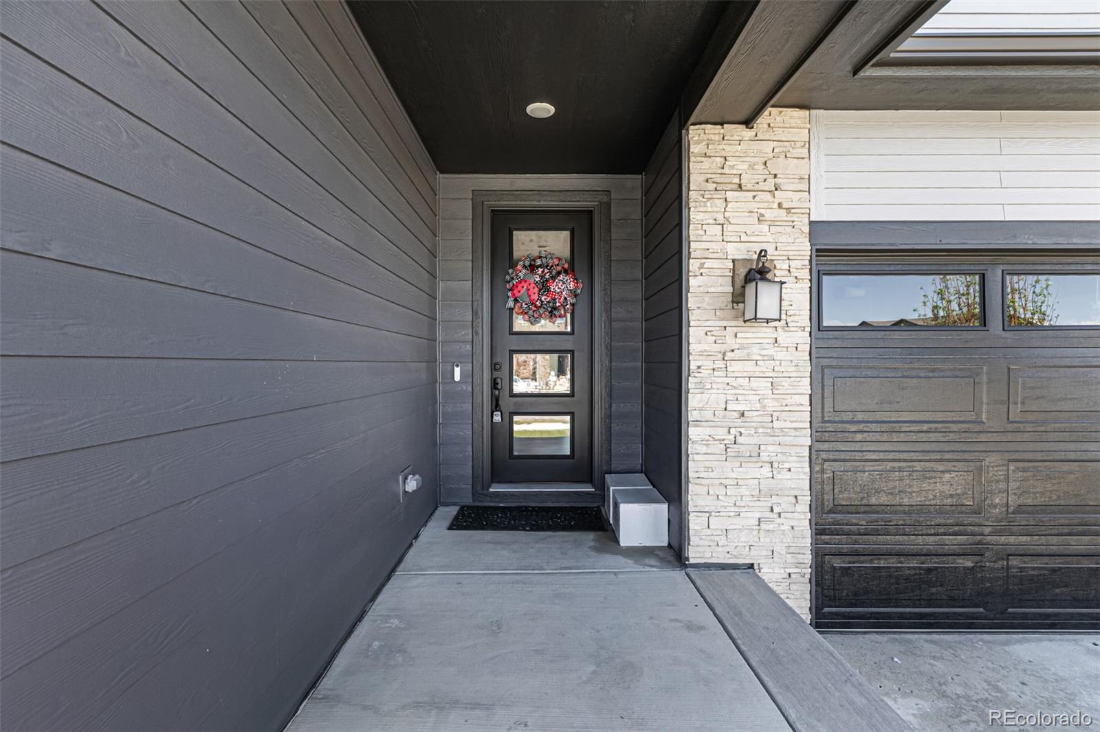 MLS Image #2 for 23652 e 40th avenue,aurora, Colorado
