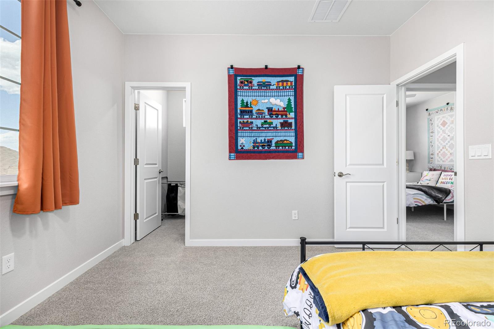 MLS Image #33 for 23652 e 40th avenue,aurora, Colorado