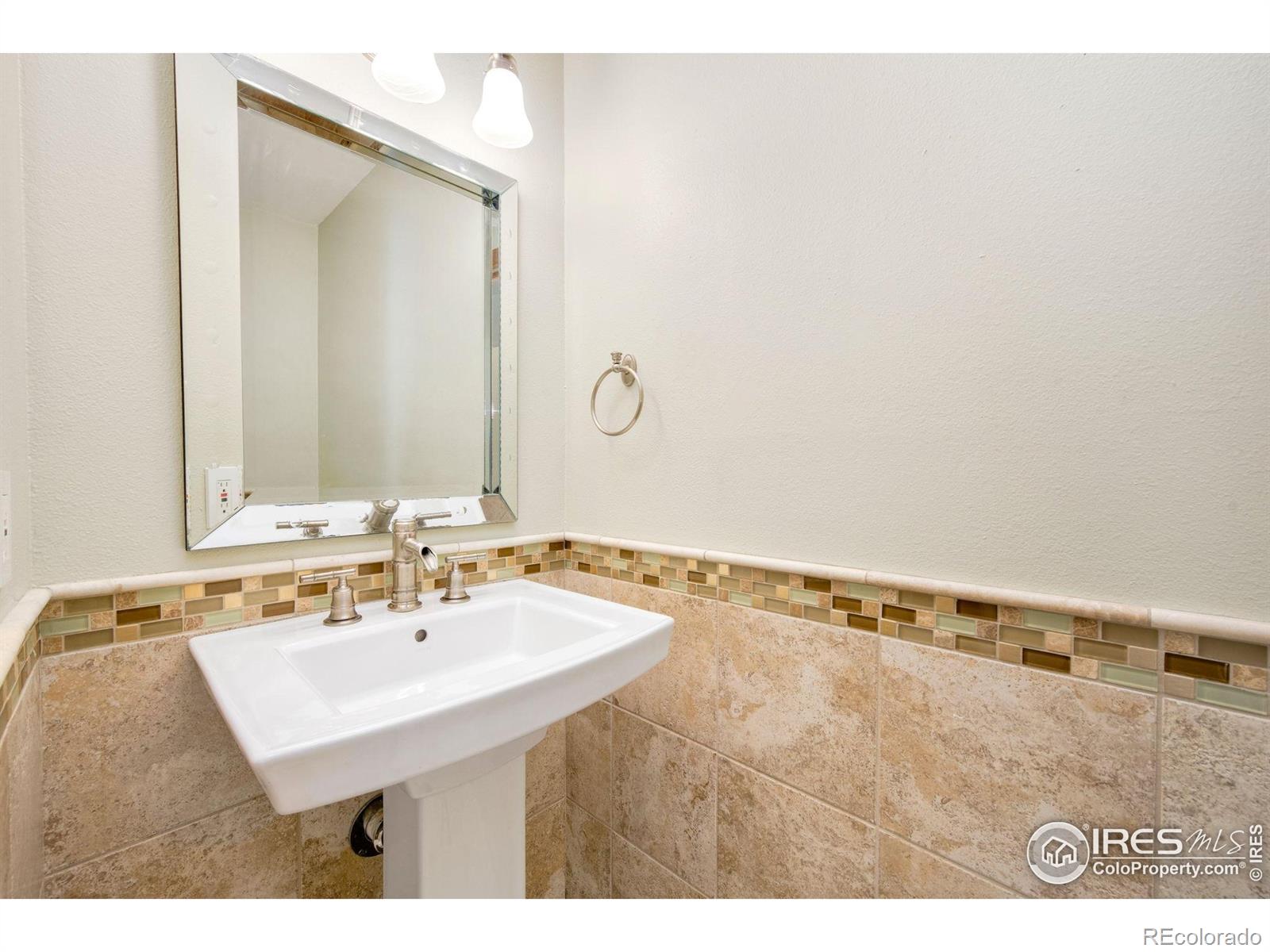 MLS Image #10 for 1045  driftwood drive,fort collins, Colorado
