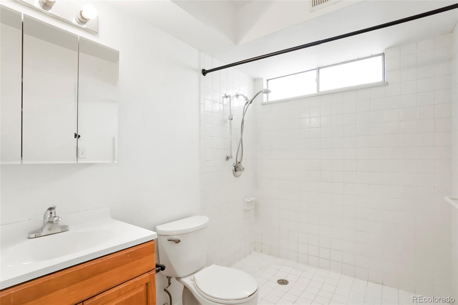 MLS Image #16 for 3855 s monaco street,denver, Colorado