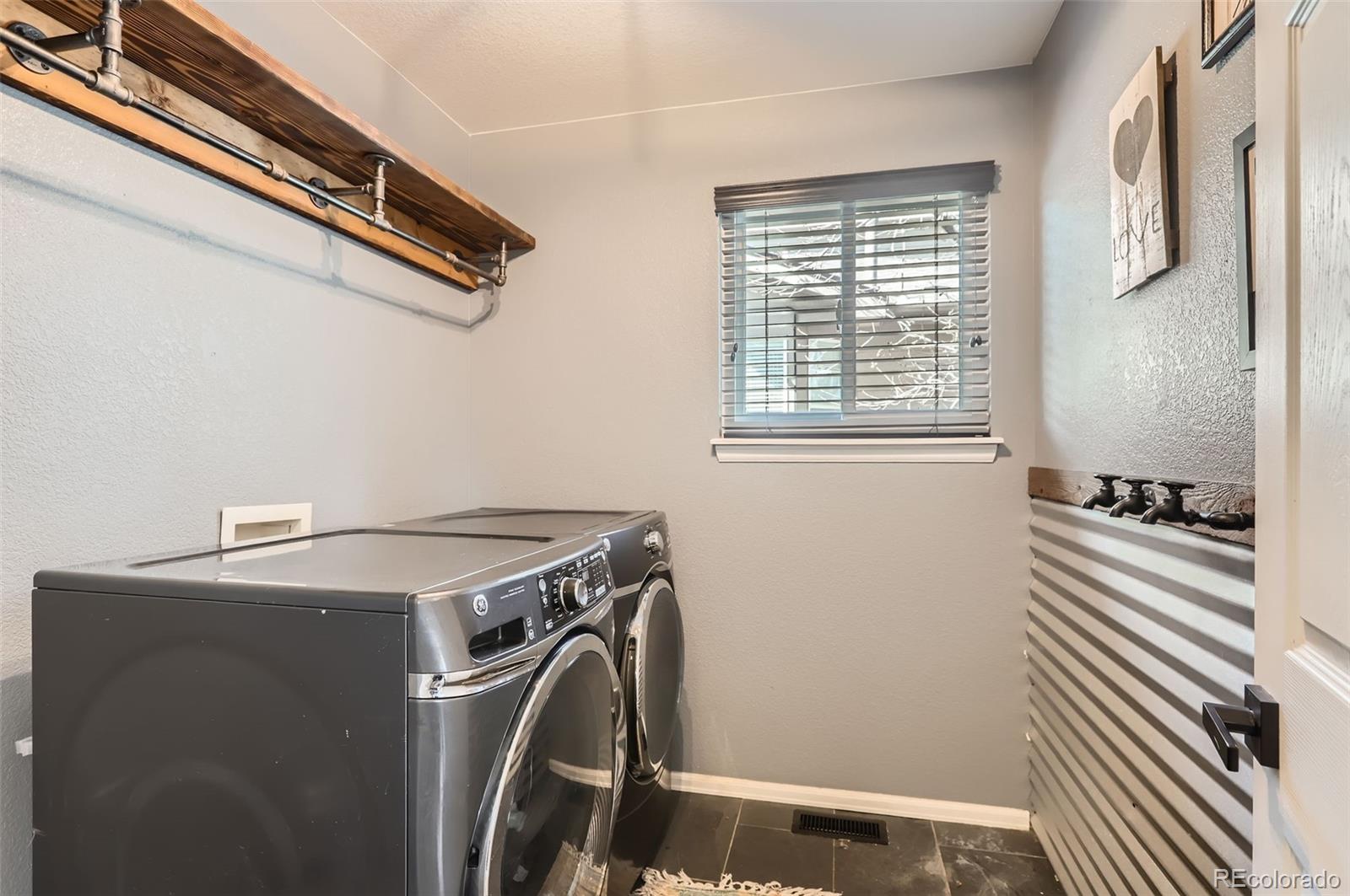 MLS Image #14 for 3805 e 106th avenue,thornton, Colorado
