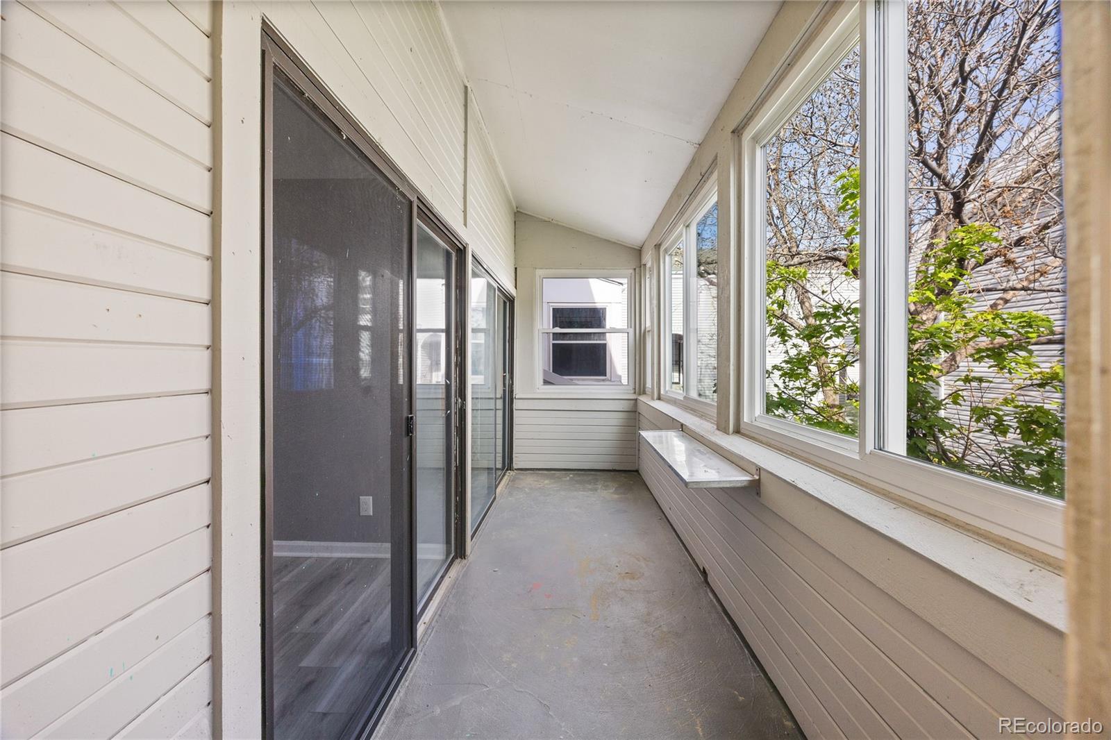 MLS Image #12 for 11103 e alameda avenue,aurora, Colorado