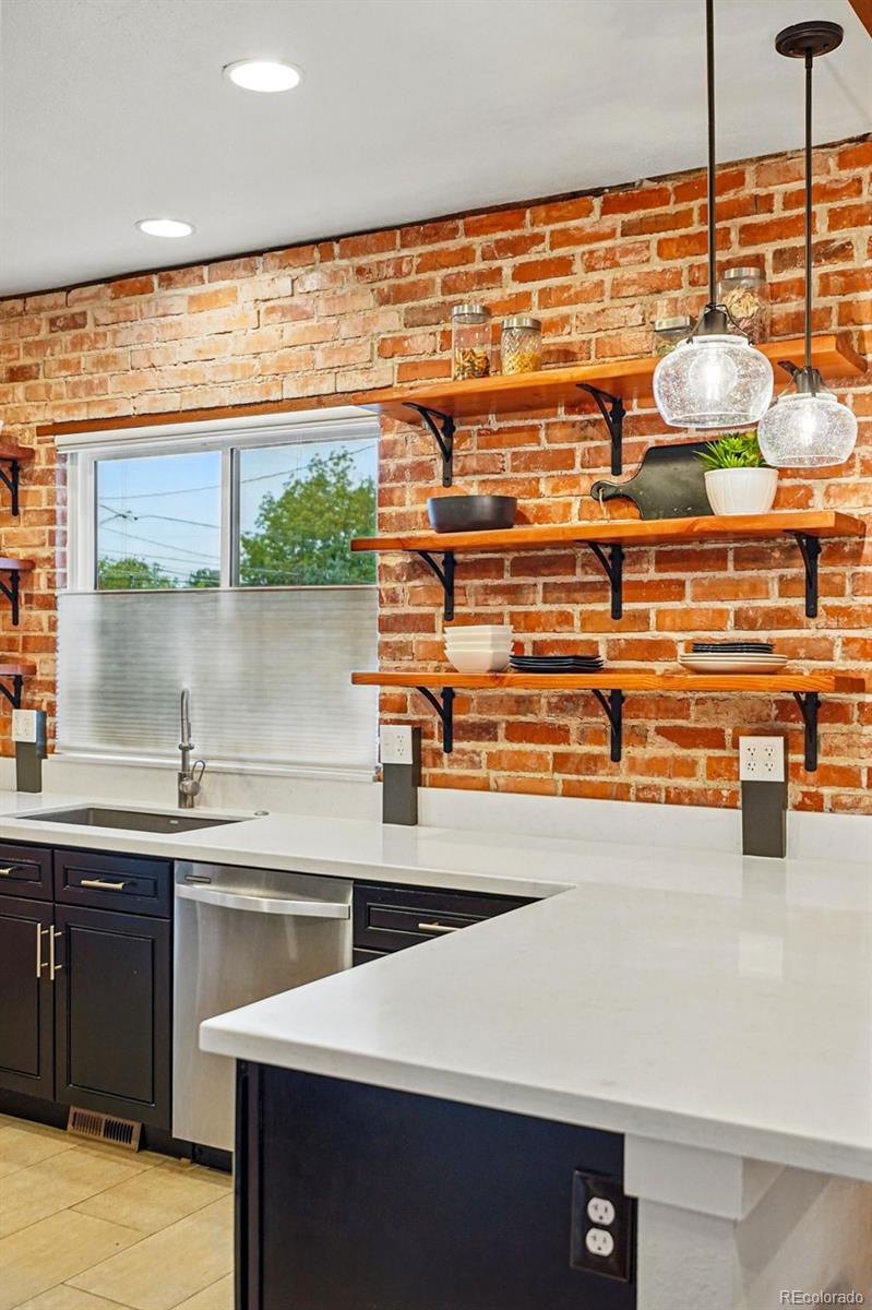 MLS Image #13 for 3928  zuni street,denver, Colorado
