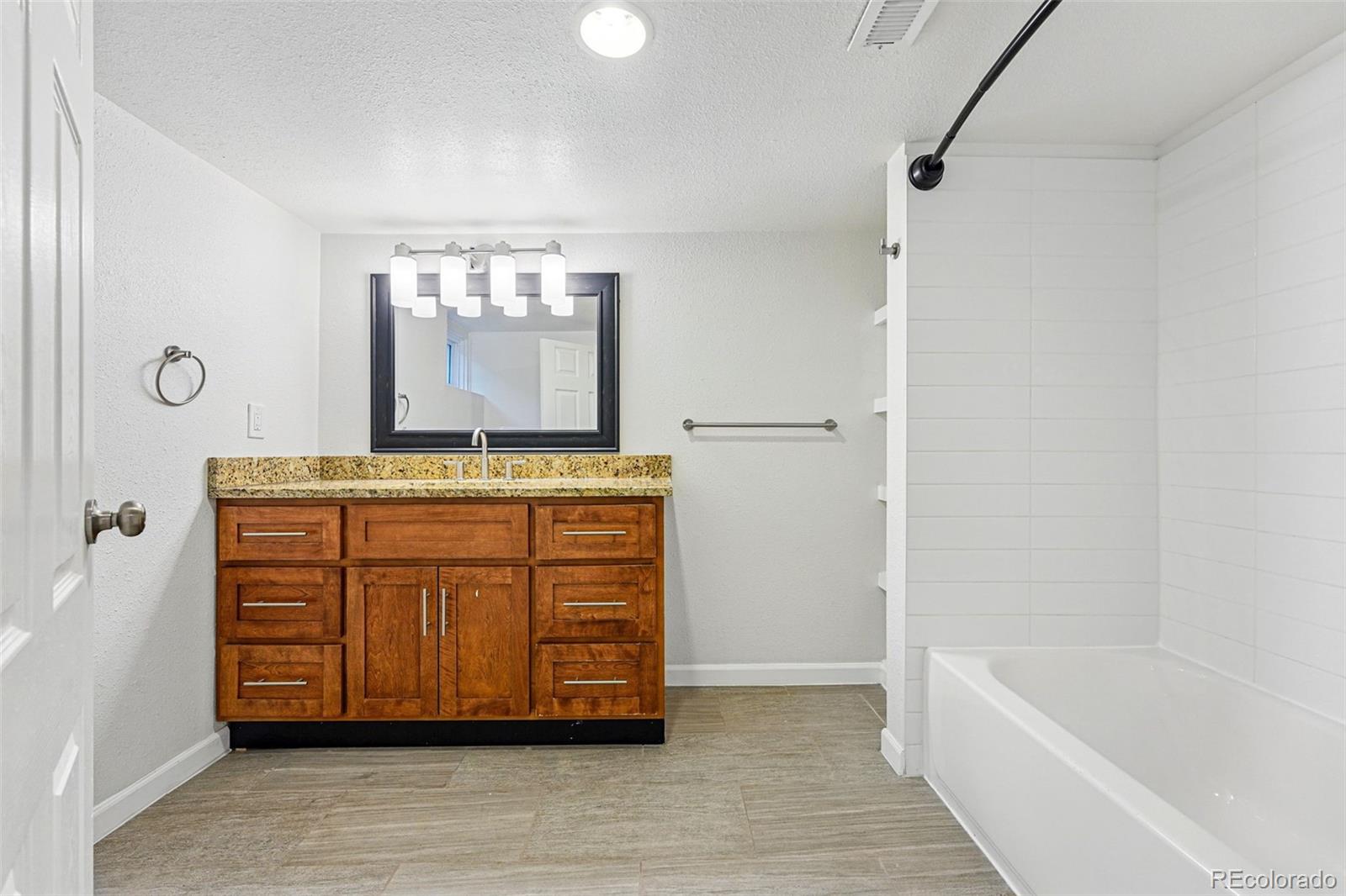 MLS Image #29 for 3928  zuni street,denver, Colorado
